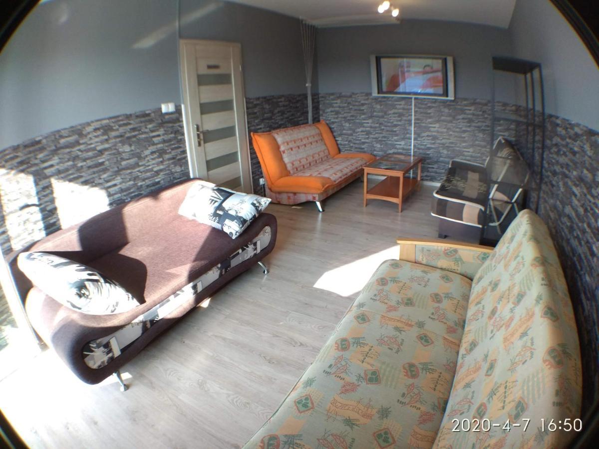 1090 Smialego 38 - Tanie Pokoje W Apartamencie - Samodzielne Zameldowanie - Self Check In Apartment Poznan Ngoại thất bức ảnh