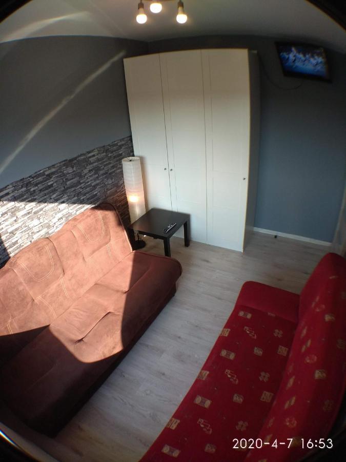 1090 Smialego 38 - Tanie Pokoje W Apartamencie - Samodzielne Zameldowanie - Self Check In Apartment Poznan Ngoại thất bức ảnh